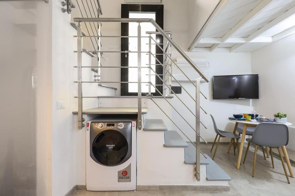 Cozy Loft Navigli, Close To Duomo And Bocconi - Italy Flat Vacation Milánó Kültér fotó