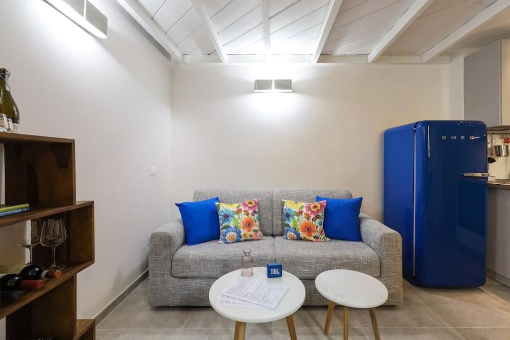 Cozy Loft Navigli, Close To Duomo And Bocconi - Italy Flat Vacation Milánó Kültér fotó