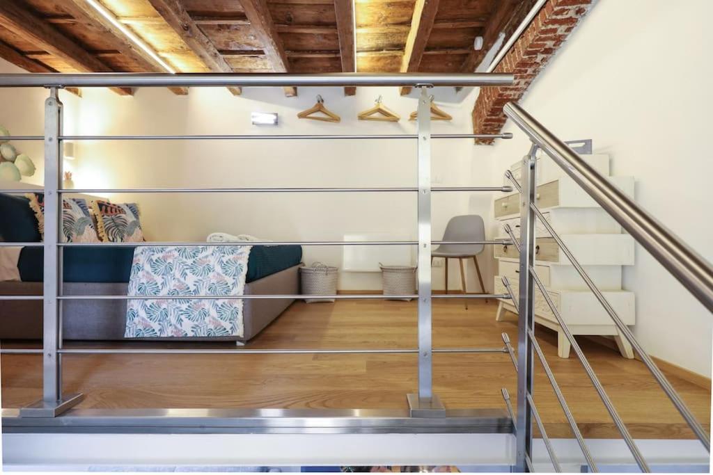 Cozy Loft Navigli, Close To Duomo And Bocconi - Italy Flat Vacation Milánó Kültér fotó