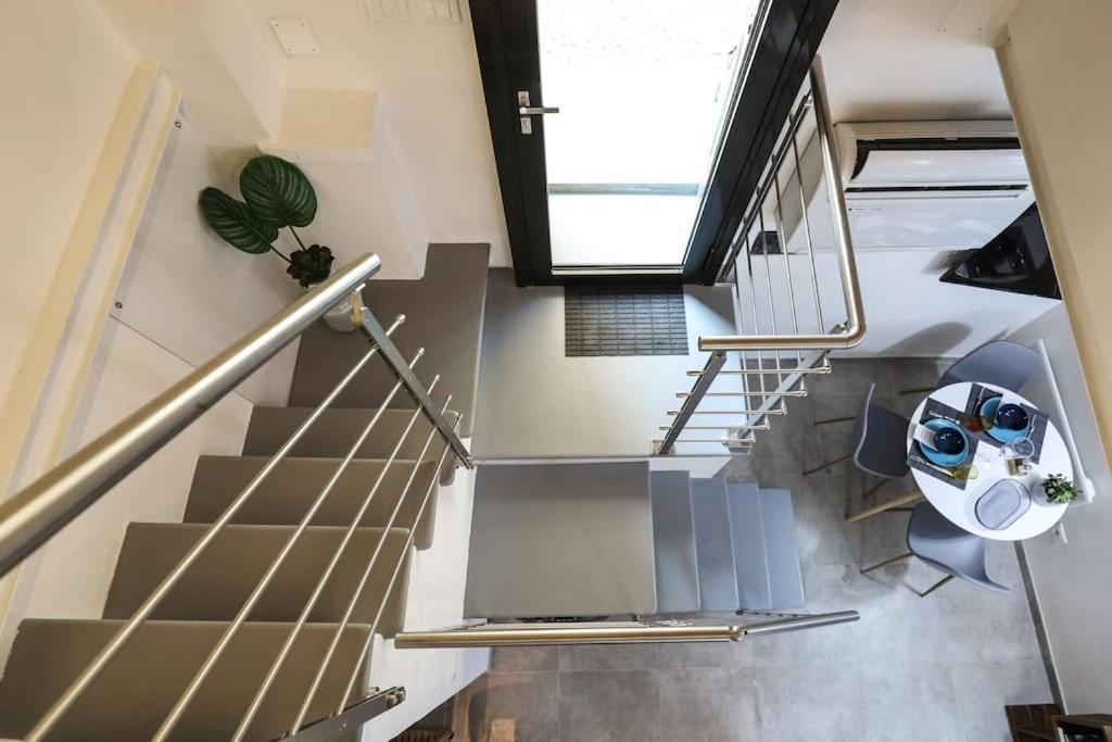 Cozy Loft Navigli, Close To Duomo And Bocconi - Italy Flat Vacation Milánó Kültér fotó