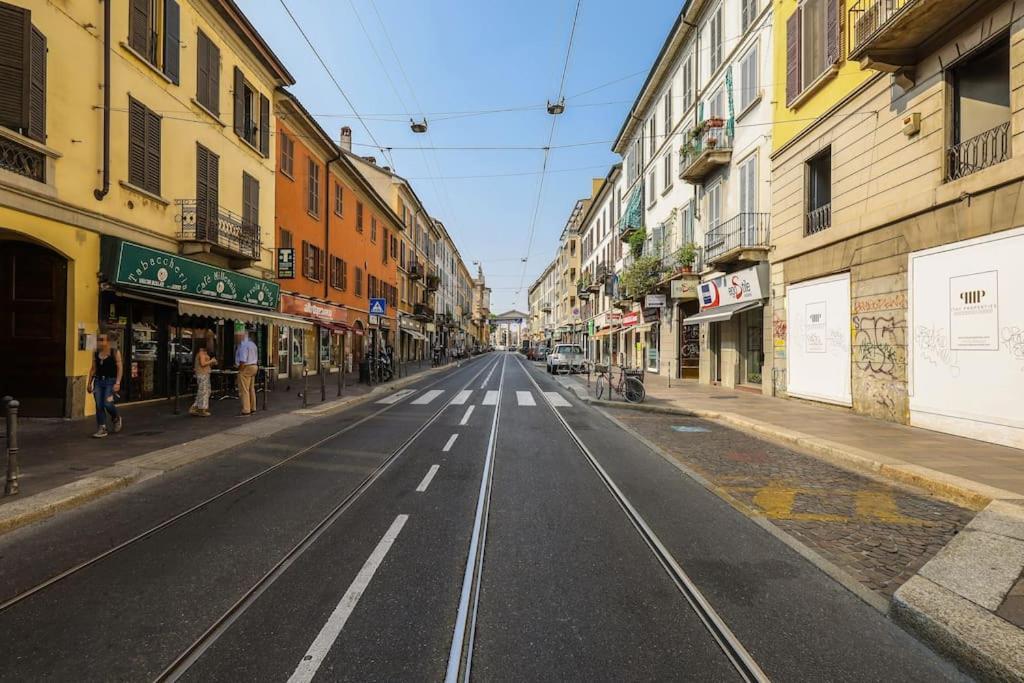 Cozy Loft Navigli, Close To Duomo And Bocconi - Italy Flat Vacation Milánó Kültér fotó